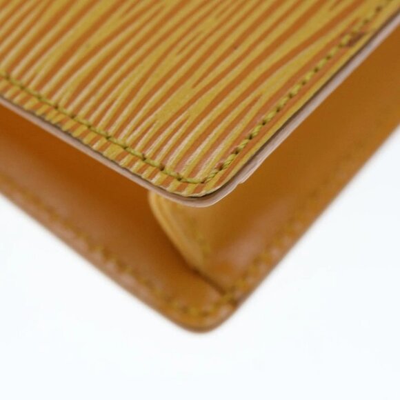 LOUIS VUITTON Epi Poche Toilette 15 Pouch Yellow LV Auth th4519 - Picture 15 of 16